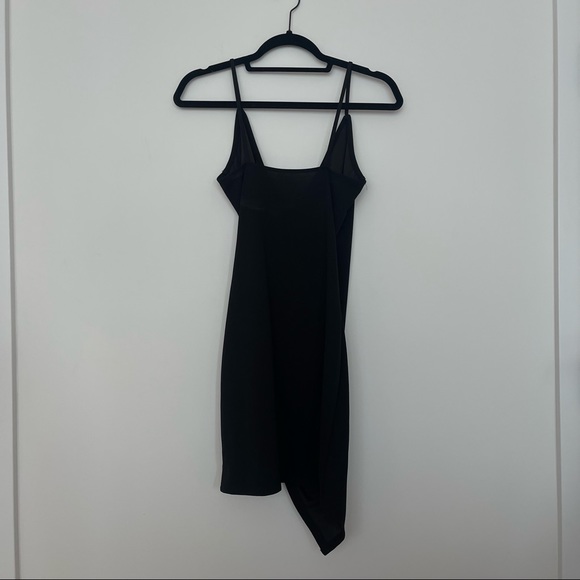 Black Asymmetrical Faux Wrap Bodycon Dress w/ Synched Side Detailing - Picture 3 of 3